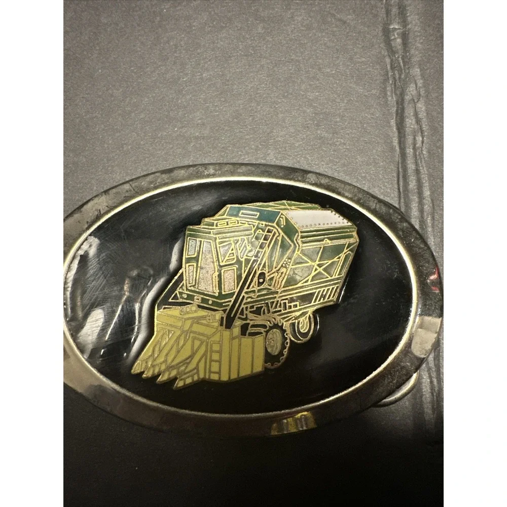 Vintage John‎ Deere Combine Belt Buckle Enamel